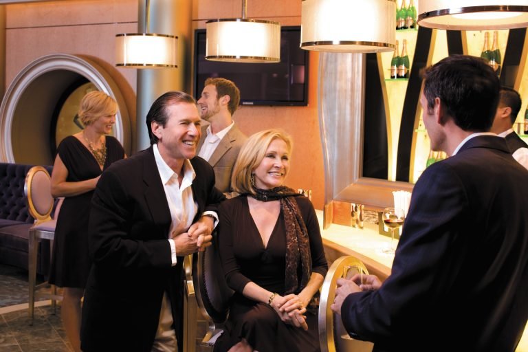 RCI_Oasis_PROM_ChampagneBar_GRP