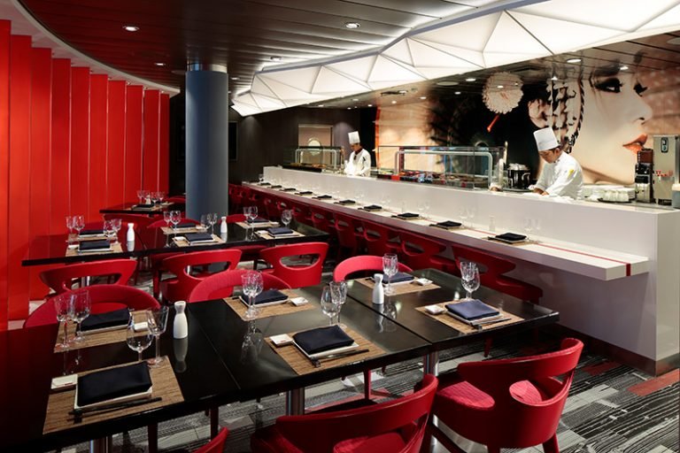 QN, Quantum of the Seas, Izumi, restaurant, Japanese cooking, sushi, dining, Asian food,