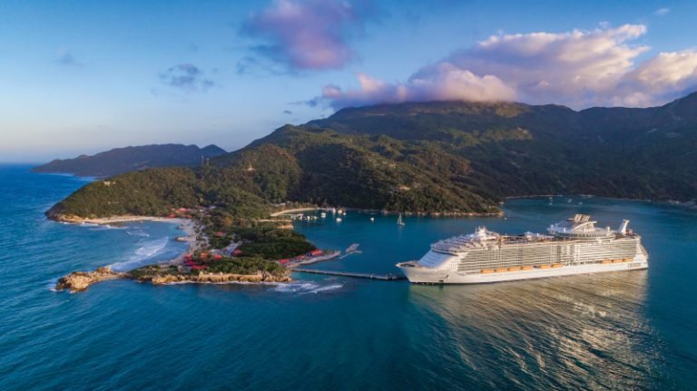 RCI_HM_Eastern_Caribbean_Dec2018_Content_Creator_JasonLisiewski_Labade