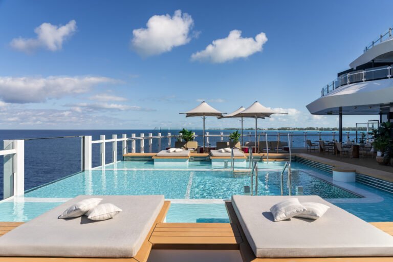 IL_2024_Beach House Pool_002